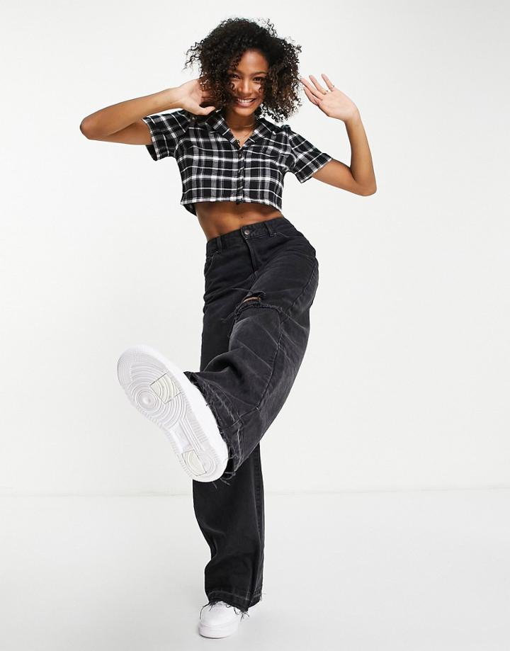 Hollister Crop Shirt In Black Plaids