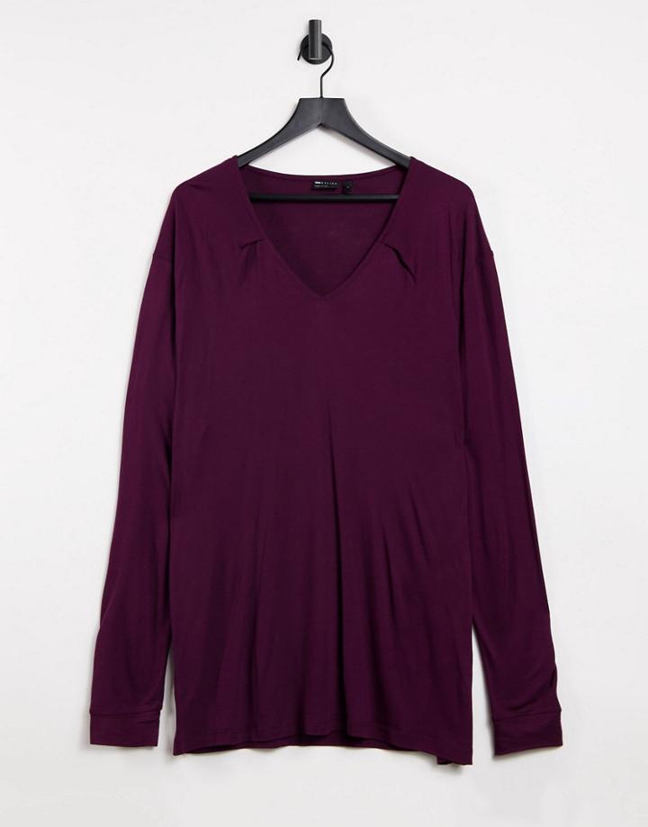 Asos Design Long Sleeve Relaxed Viscose T Shirt With Deep V Neck In Burgundy-red