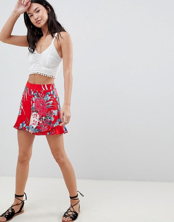 Boohoo Floral Ruffle Hem Shorts - Red