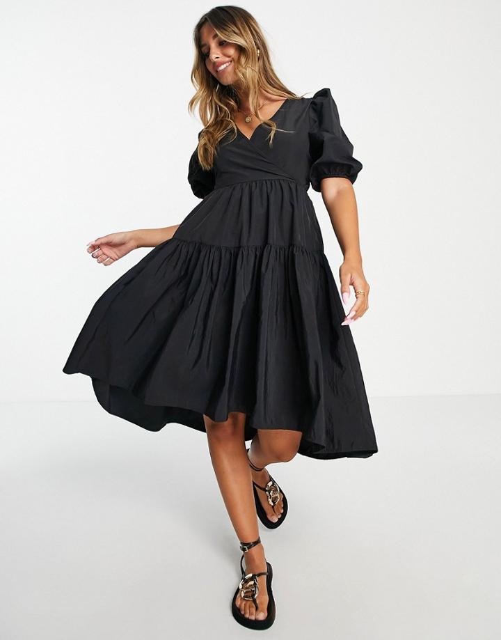 Vero Moda Aware Smock Midi Dress With Tie Back In Black