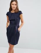 Qed London Tulip Dress With Pleat Details - Navy