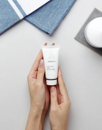 Alpha-h Clear Skin Daily Moisturizer 30ml - Clear
