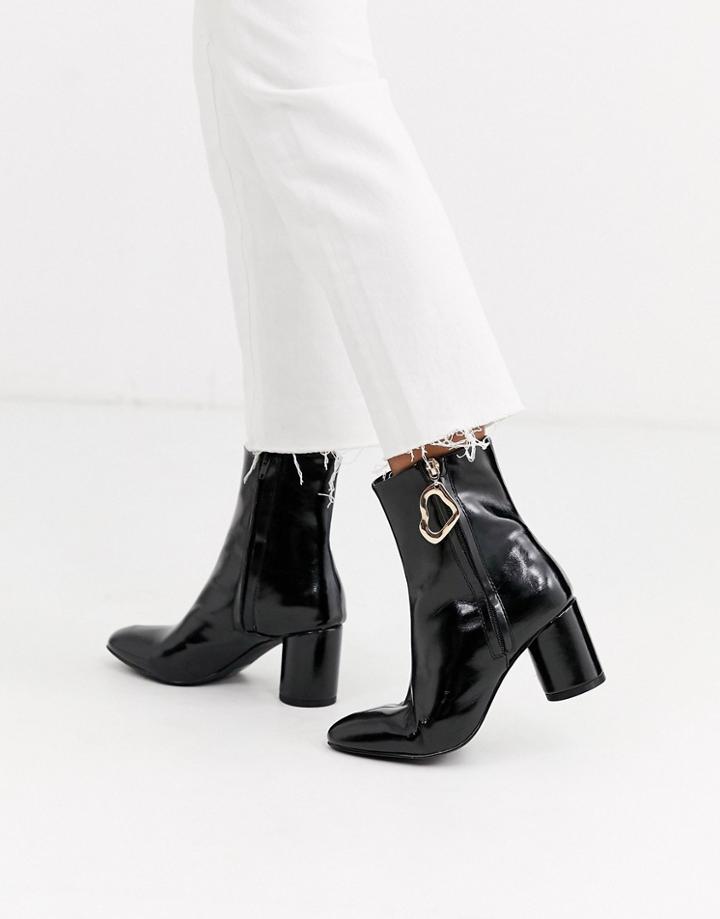 Asos Design Charlotte Feature Zip Smart Ankle Boots In Black
