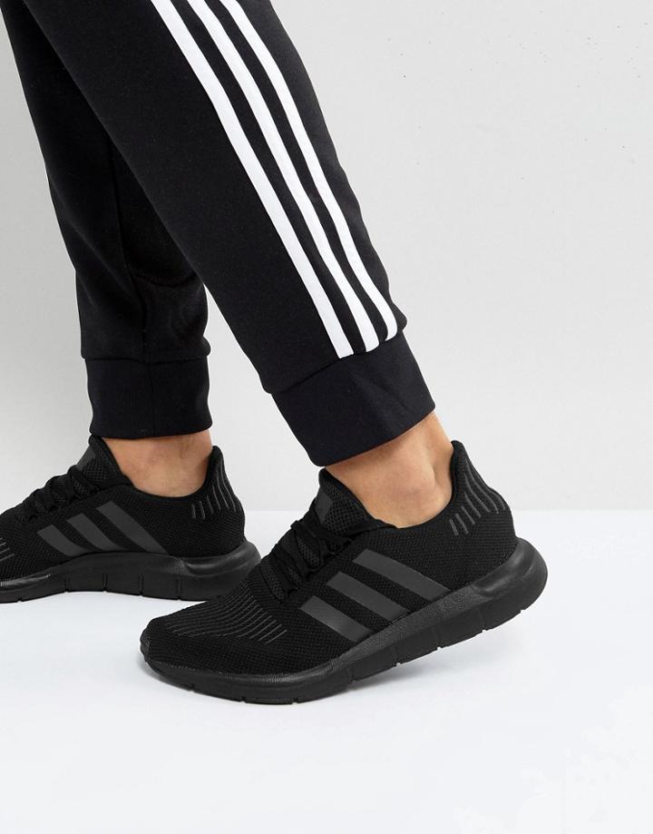 Adidas Originals Swift Run Sneakers In Black Cg4111 - Black