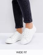 New Look Wide Fit Mesh Lace Up Sneaker - White