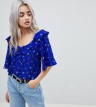 Fashion Union Petite Tie Front Top With Fluted Sleeves In Ditsy Floral - Blue
