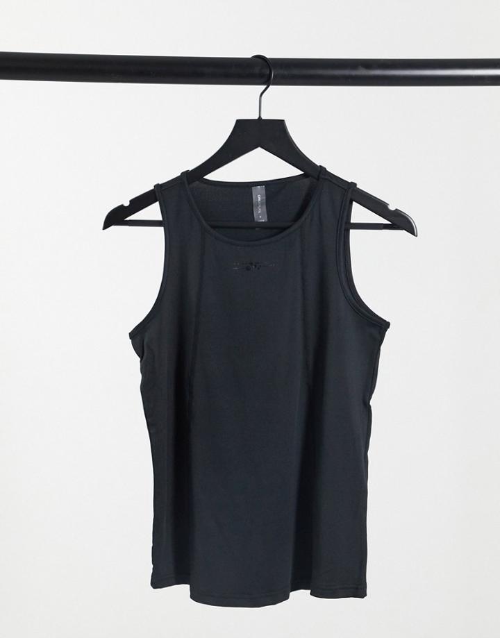 Only Play Sleeveless Training Tee In Black