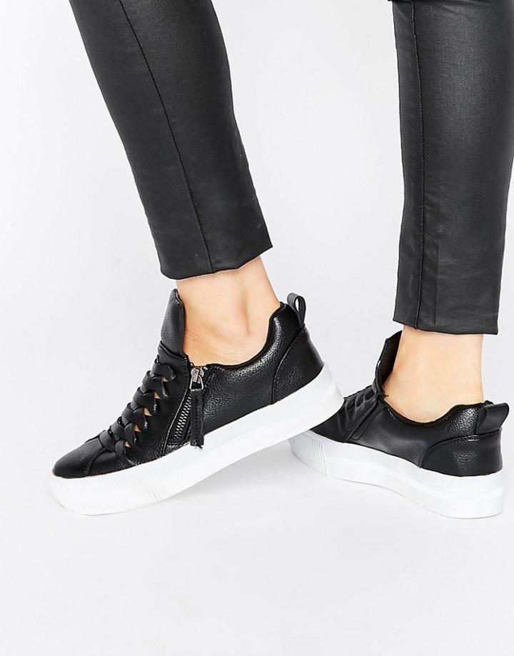 Cute To The Core Ginger Leather Sneakers - Black