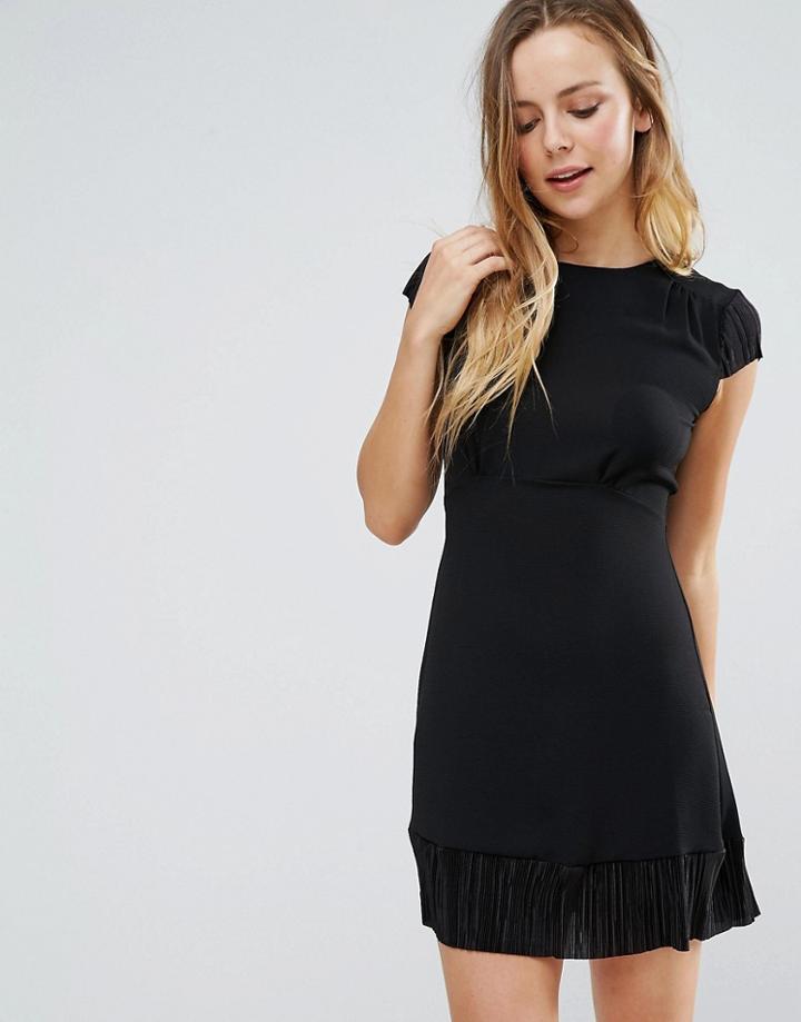 Wal G Cap Sleeve Bodycon Dress - Black