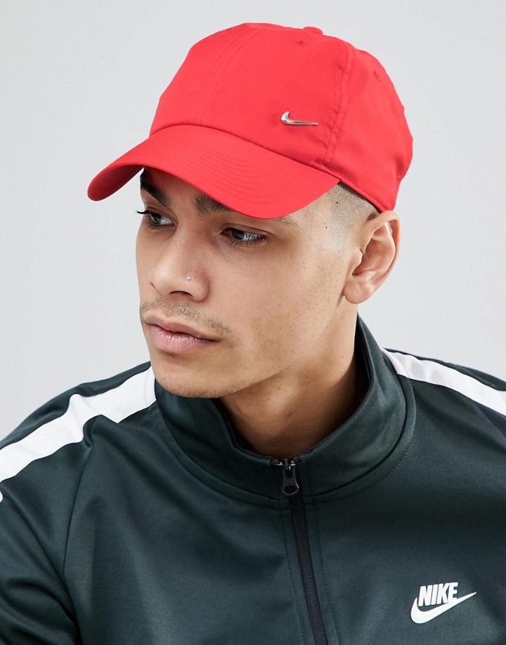 Nike H86 Metal Swoosh Cap In Red