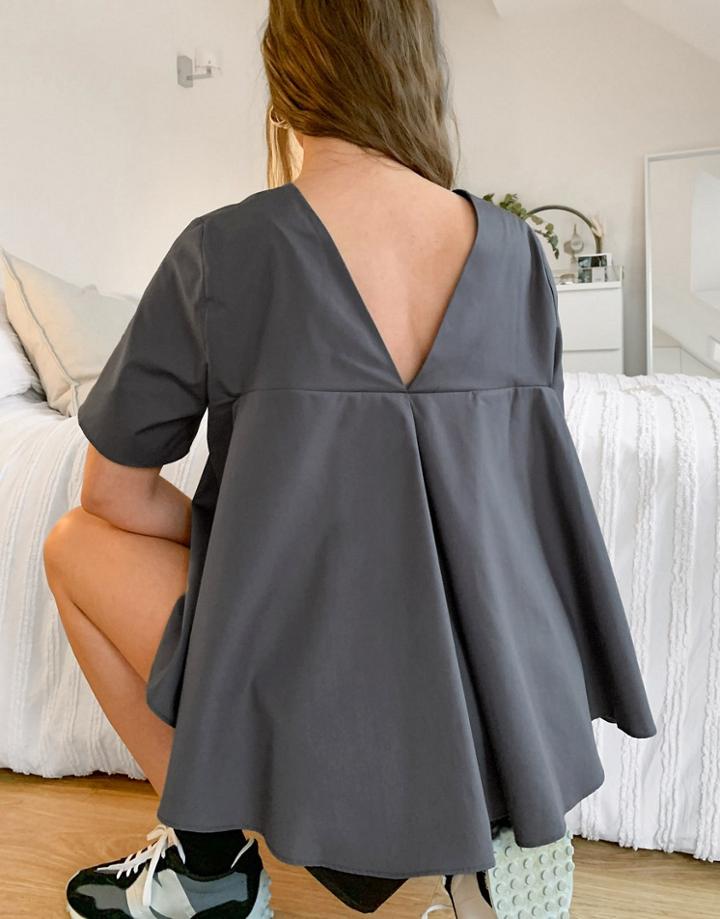 Asos Design Short Sleeve Cotton Top With Pleated Back Detail In Charcoal-no Color