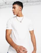 Tommy Hilfiger Performance Essentials Central Logo T-shirt In White
