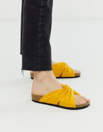 London Rebel Flat Sandals - Red