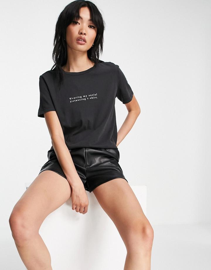 Mango Slogan T-shirt In Black