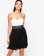 Elise Ryan Sweetheart Skater Dress With Lace Waist