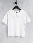 Influence T-shirt With Broderie Collar In White