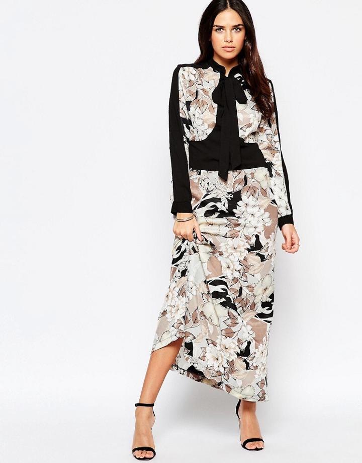 Liquorish Maxi Dress With Pussybow In Large Floral Print - Nude Floral