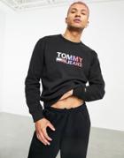 Tommy Jeans Ombre Logo Crop Sweatshirt In Black