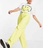Collusion X014 90s Baggy Dad Jeans With Dipped Waist In Yellow