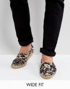 Asos Wide Fit Espadrilles In Stone Camo - Stone