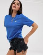 Adidas Originals Essential Mini Logo T-shirt In Blue - Blue