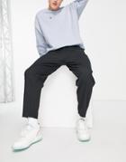 Jack & Jones Intelligence Wide Leg Cropped Chino With Pleat In Black