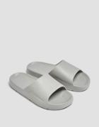 Pull & Bear Slides In White