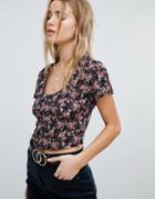Honey Punch Crop T-shirt In Grunge Floral With Eyelet Trim - Black