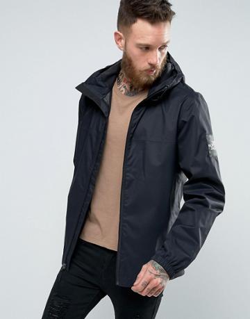The North Face Mountain Q Jacket Hooded Sleeve Logo In Black - Black