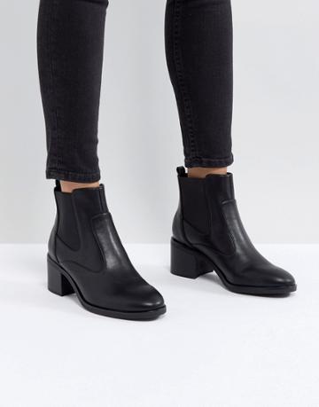 St Sana Kitten Heel Chelsea Boot - Black