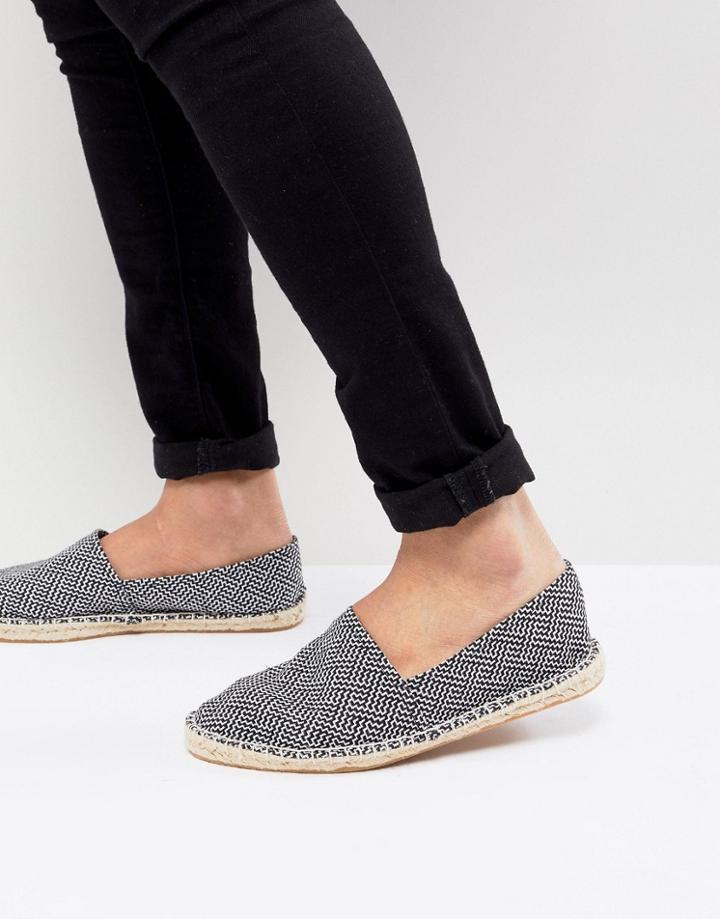Asos Design Espadrilles In Black And White Pattern - Black