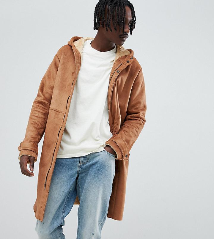 The New County Longline Coat In Faux Shearling - Tan