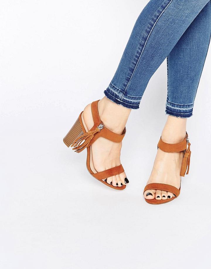 New Look Wide Fit Heel With Tassel - Tan