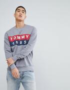 Tommy Jeans 1985 Logo Sweatshirt In Gray Marl - Gray