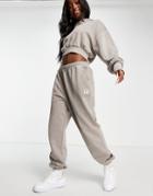 Reebok Sweatpants In Boulder Gray - Gray