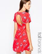 Influence Tall Tea Dress With Open Back - Red