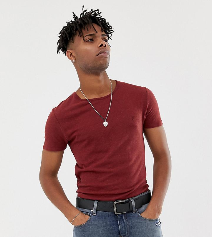 Heart & Dagger Muscle Fit T-shirt With Embroidery - Red