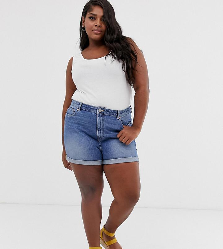 Asos Design Curve Denim Ritson Mom Short In Vintage Blue