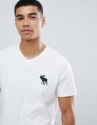 Abercrombie & Fitch Exploded Pop Icon Logo V-neck T-shirt In White - White