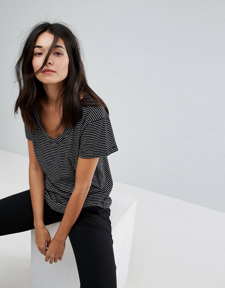 Pull & Bear Stripe V-neck Tee - Black
