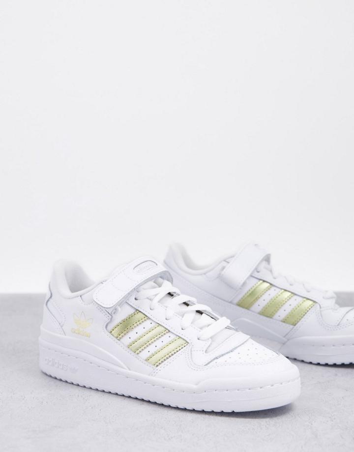 Adidas Originals Forum Low Sneakers In White And Gold