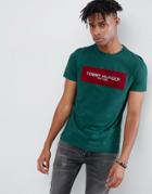 Tommy Hilfiger Box Logo Print T-shirt In Green - Green