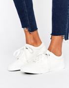 New Look Leather Look Lace Up Sneaker - White