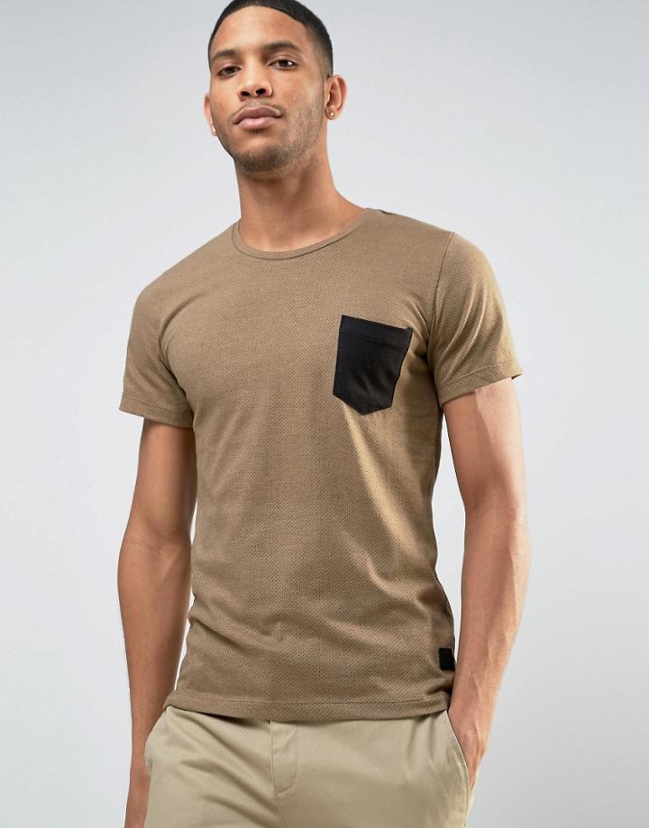 Casual Friday T-shirt With Patch Pocket - Beige