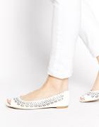 New Look Lala Laser Cut Flat Ballerina Shoes - White