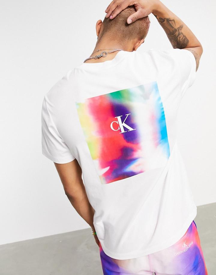 Calvin Klein Jeans Pride Large Back Logo T-shirt In White