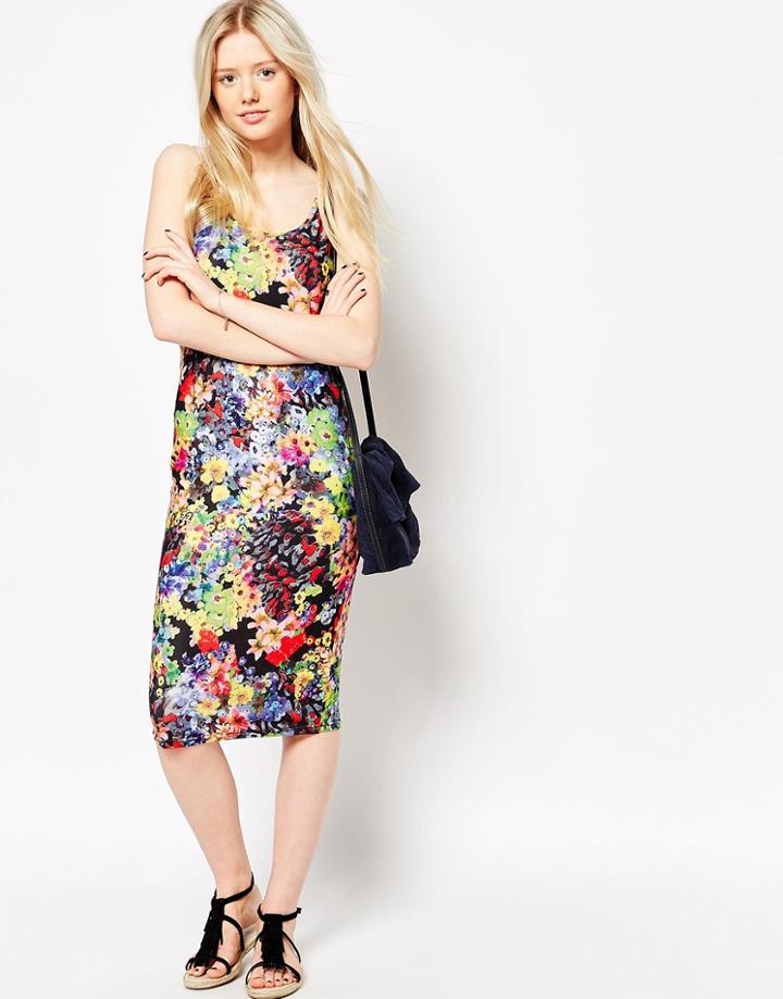 Jasmine Body-conscious Dress In Floral Print - Floral