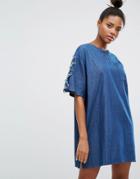 Ziztar Denim Dress With Floral Applique Sleeves - Blue