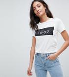 Vero Moda Tall 1987 T-shirt - White