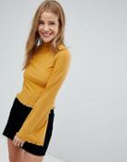 Nobody's Child High Neck T-shirt With Long Sleeves And Frill Hem - Yellow